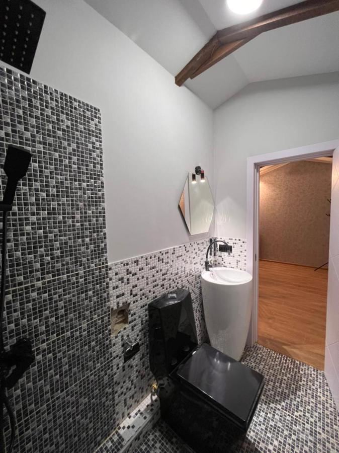 Natali Boutique Hotel Tbilisi Buitenkant foto