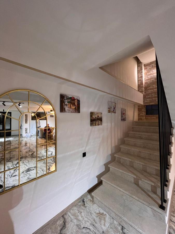Natali Boutique Hotel Tbilisi Buitenkant foto