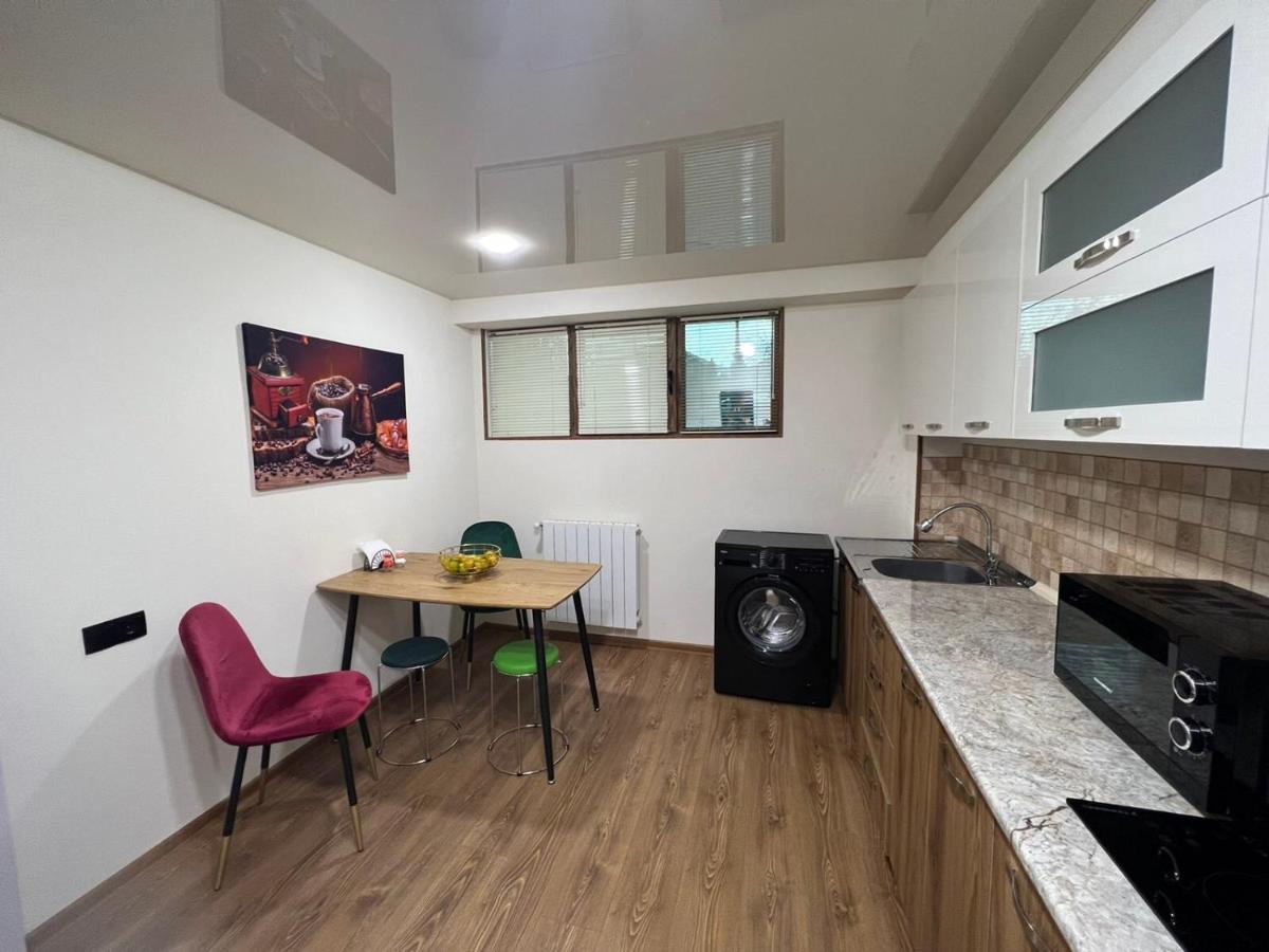 Natali Boutique Hotel Tbilisi Buitenkant foto