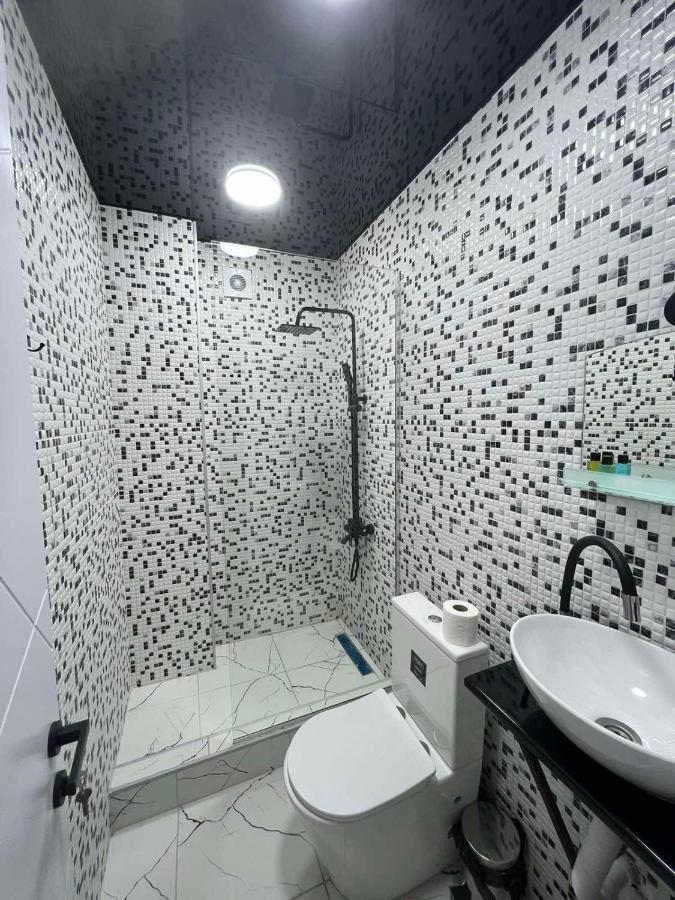Natali Boutique Hotel Tbilisi Buitenkant foto